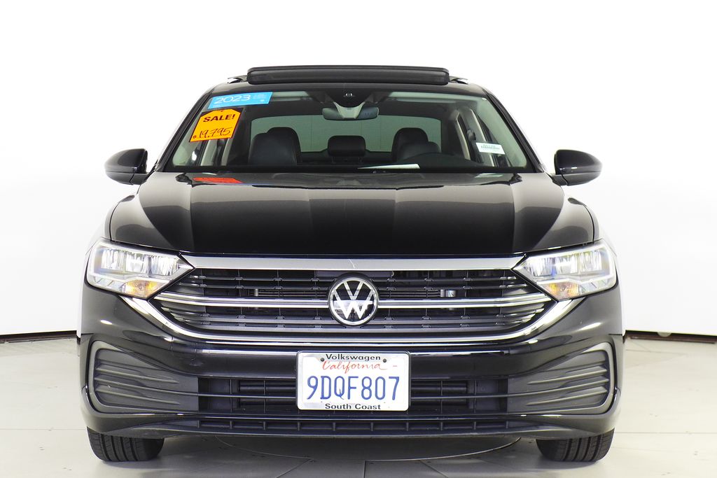 2023 Volkswagen Jetta 1.5T SE photo 2