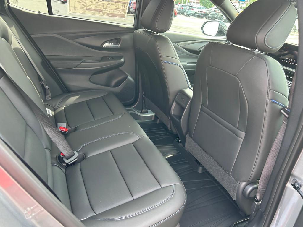 2025 Buick Envista ST photo 17