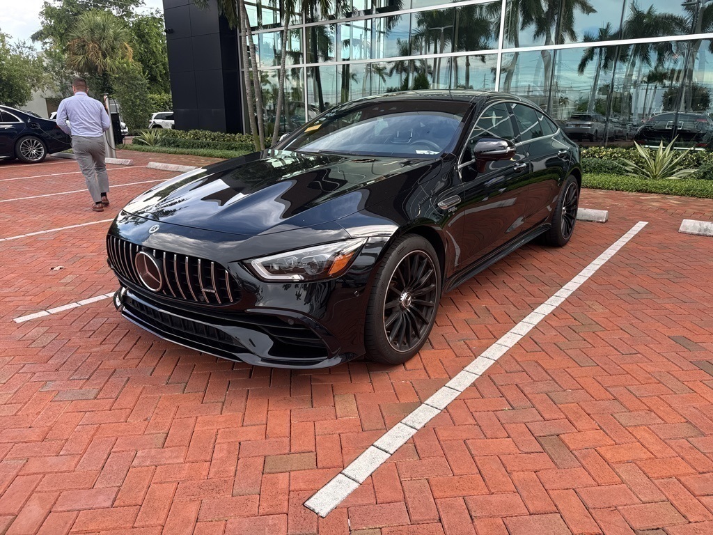2022 Mercedes Benz AMG GT photo 2