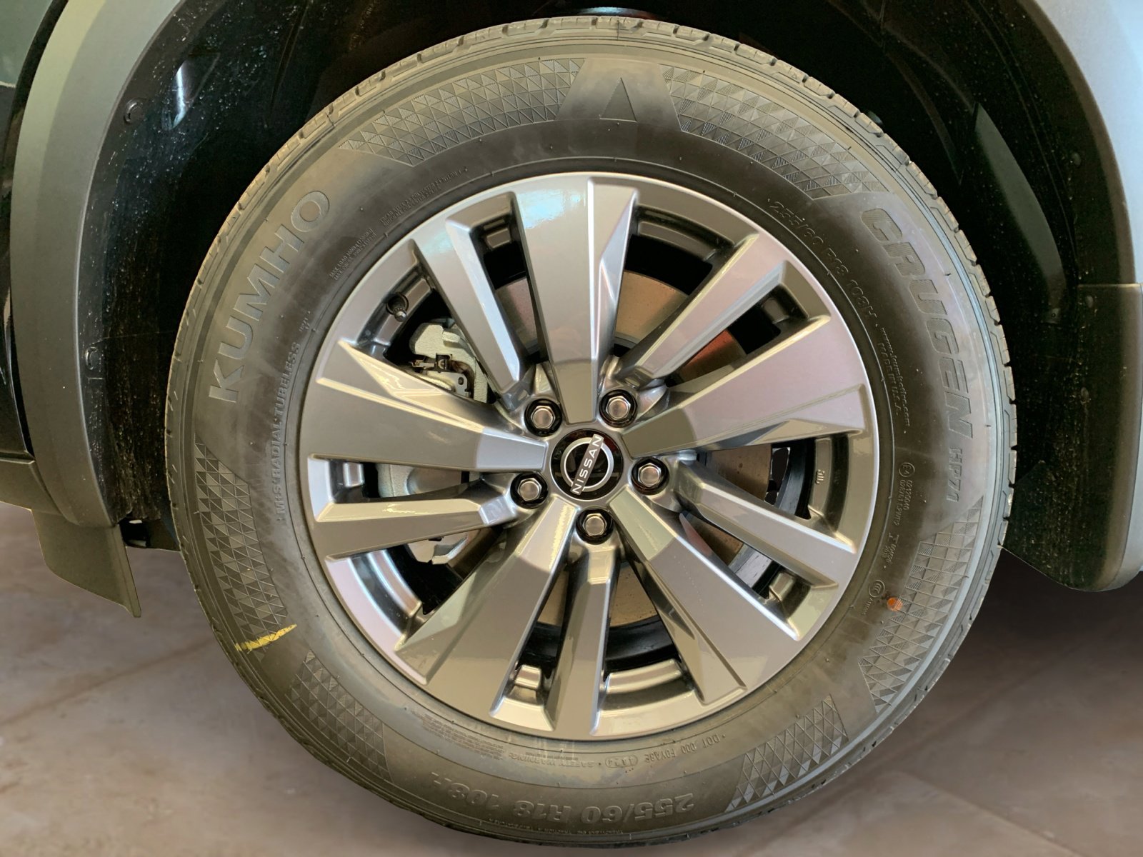 2025 Nissan Pathfinder S photo 24