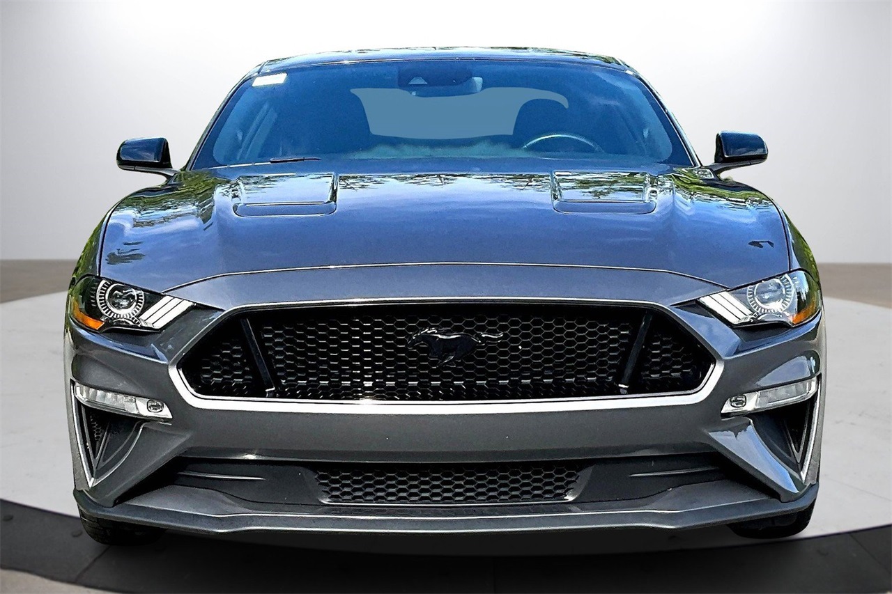 2023 Ford Mustang GT photo 3