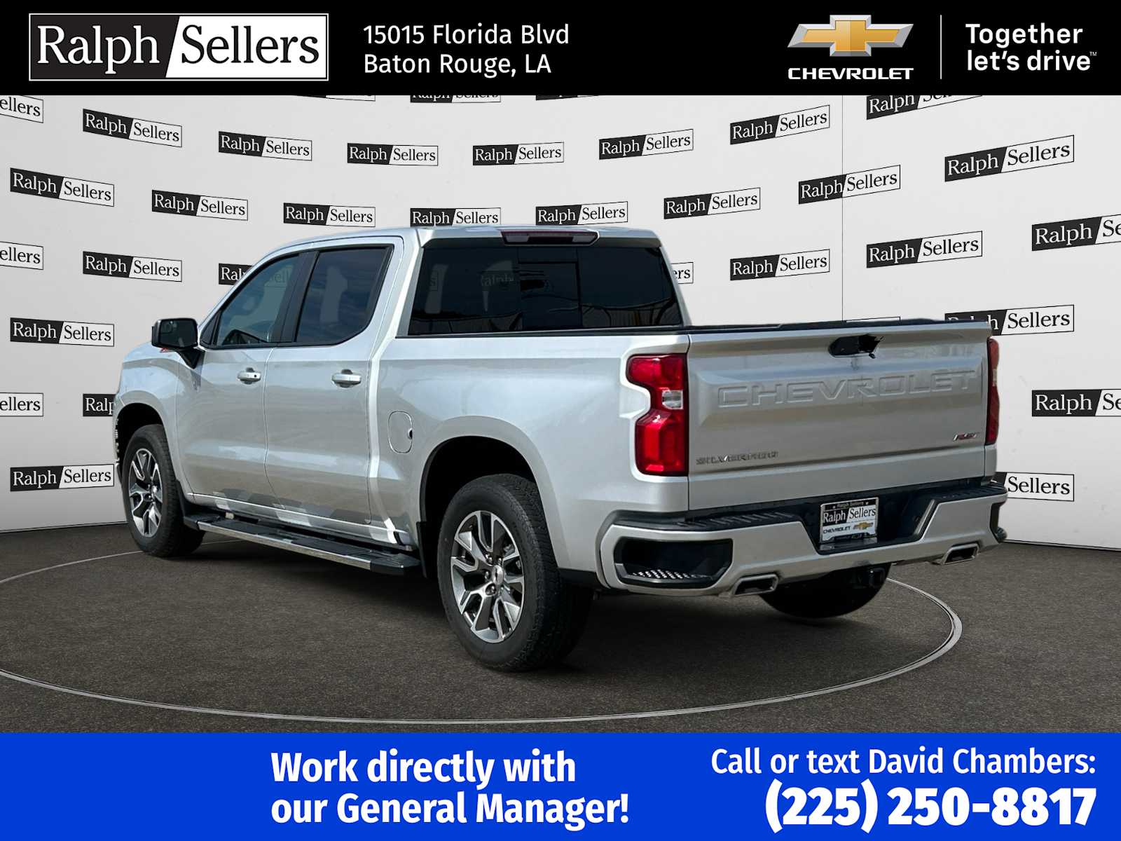 2021 Chevrolet Silverado 1500 RST photo 2