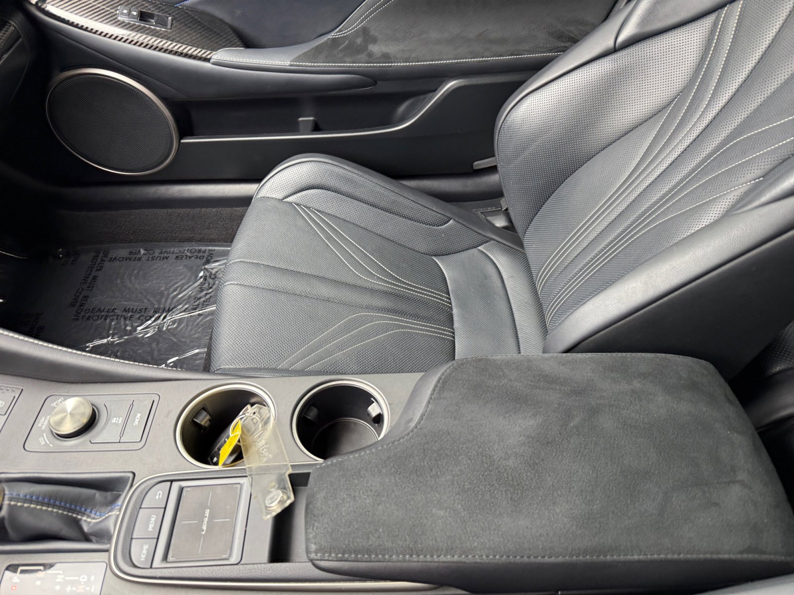 2015 Lexus RC F photo 14