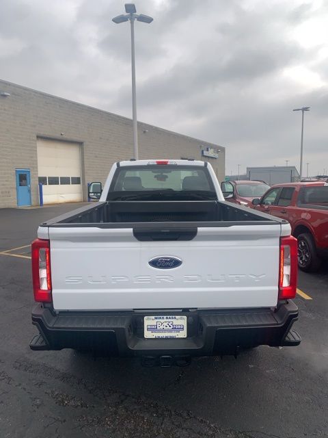 2024 Ford F-350 XL photo 8