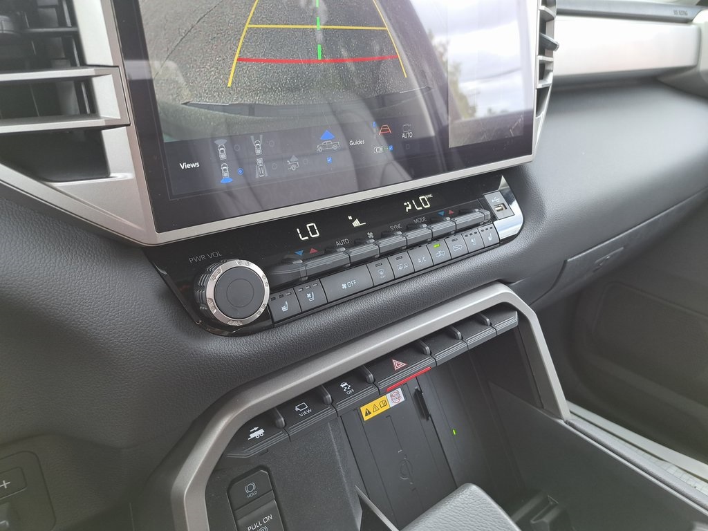 2024 Toyota Tundra Limited photo 17