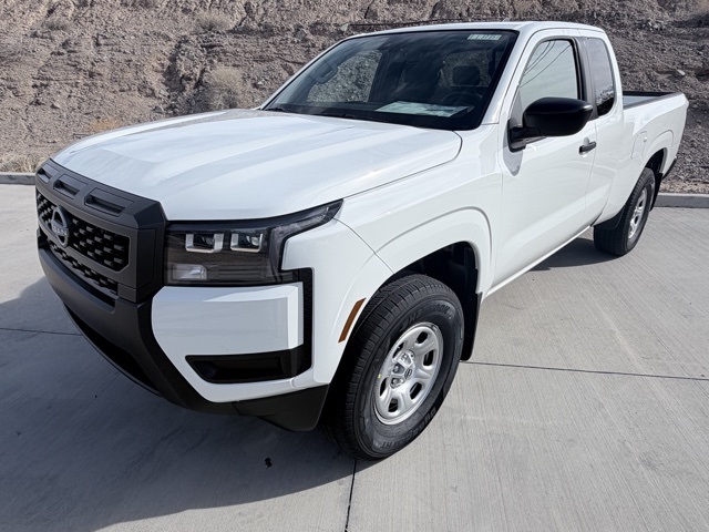 2026 Nissan Frontier S's photo