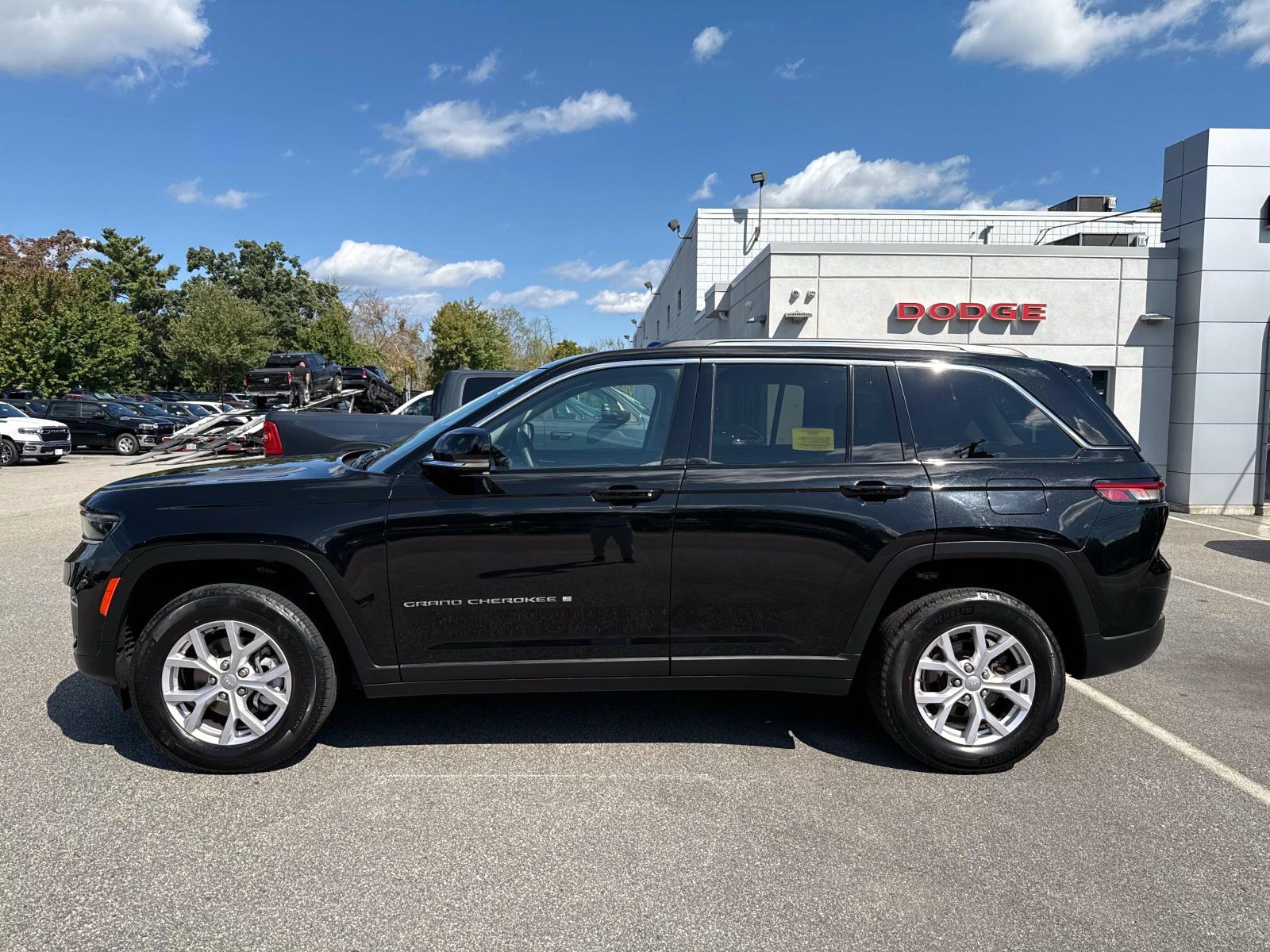 2022 Jeep Grand Cherokee Limited photo 9