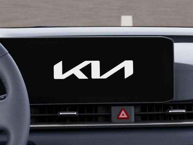 2026 Kia Carnival SX photo 17