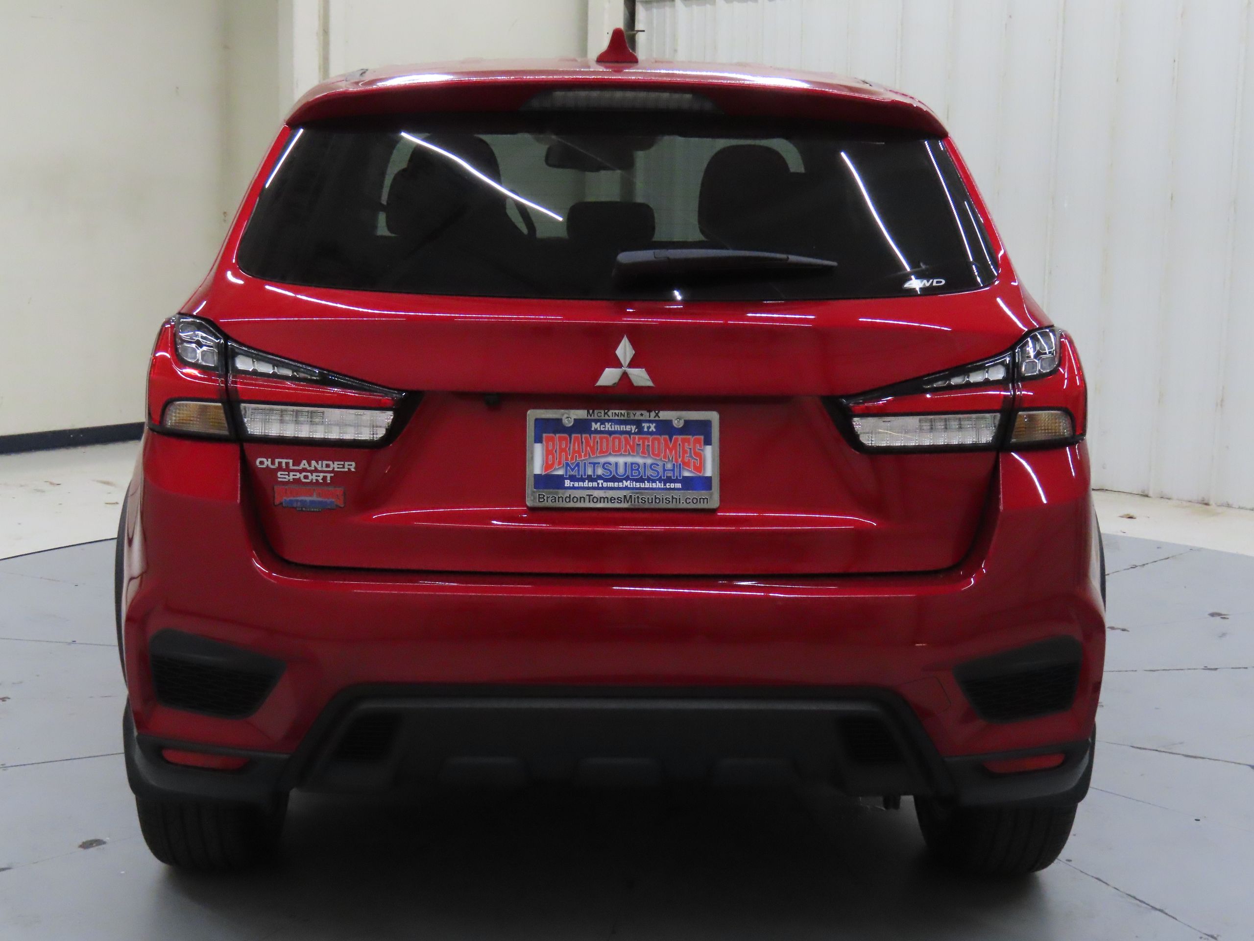2025 Mitsubishi Outlander Sport ES photo 4