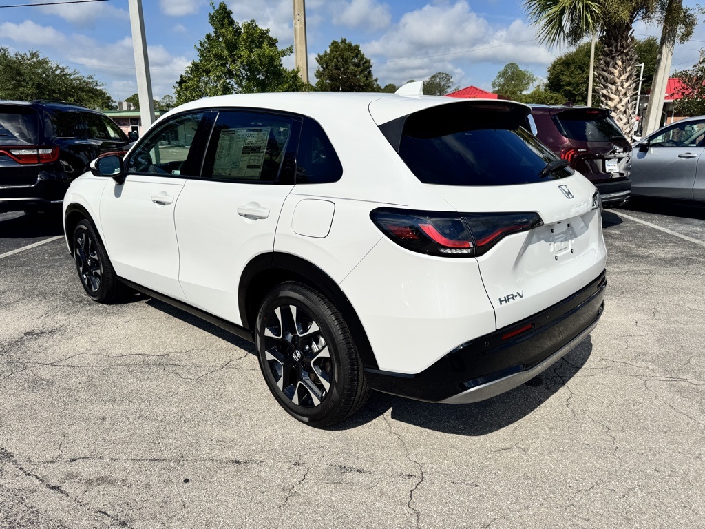 2026 Honda HR-V EX-L photo 4