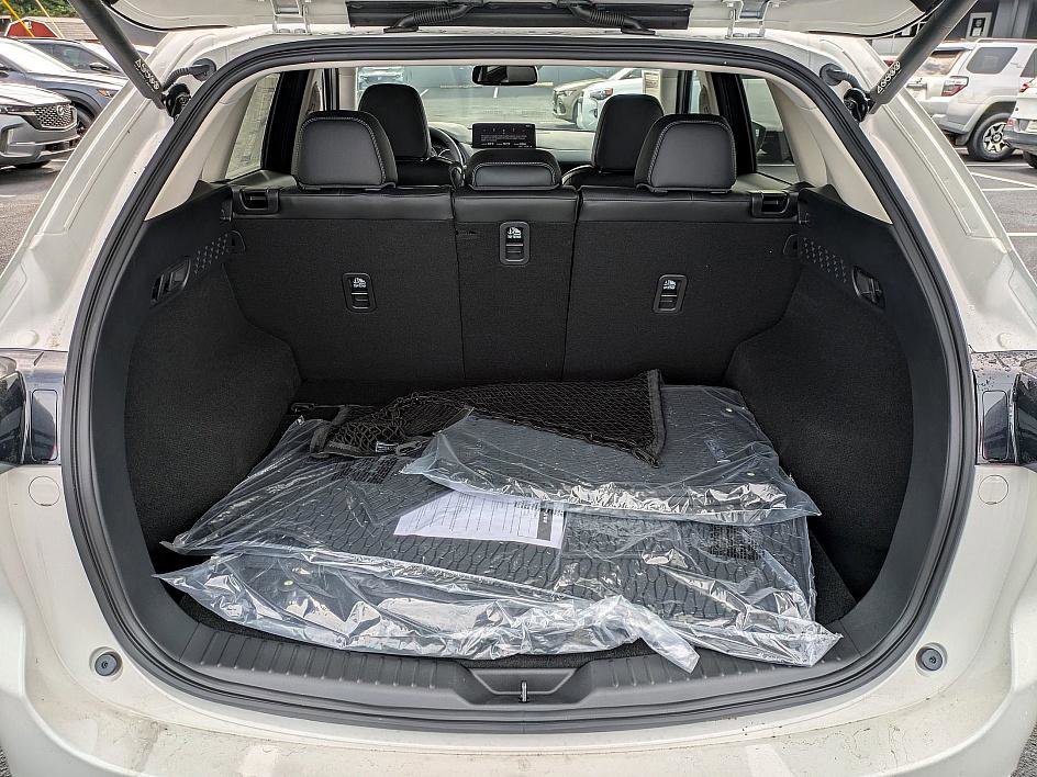 2025 Mazda CX-5 2.5 S Preferred photo 31