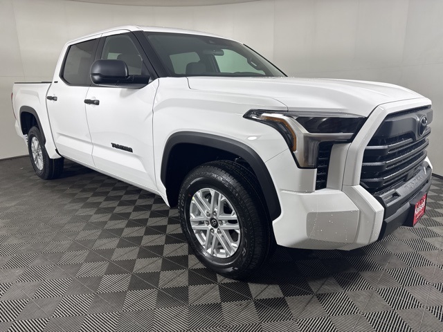 2026 Toyota Tundra SR5's photo