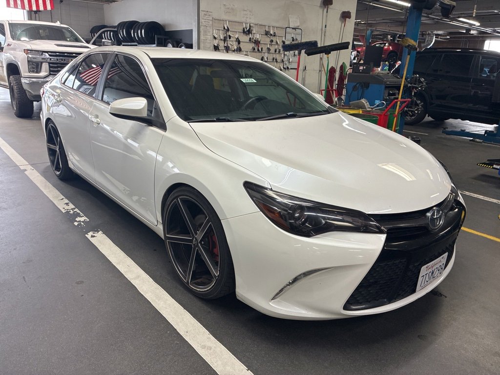 2016 Toyota Camry Special Edition
