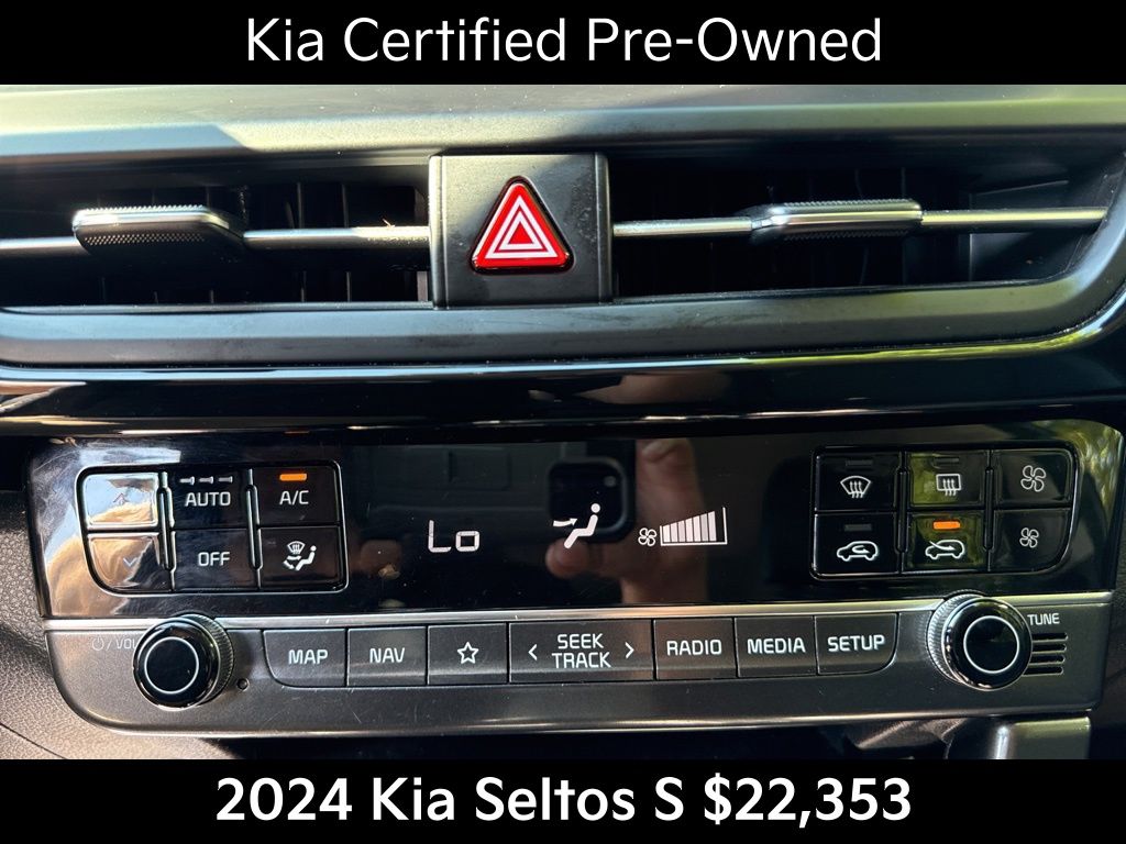2024 Kia Seltos S photo 22