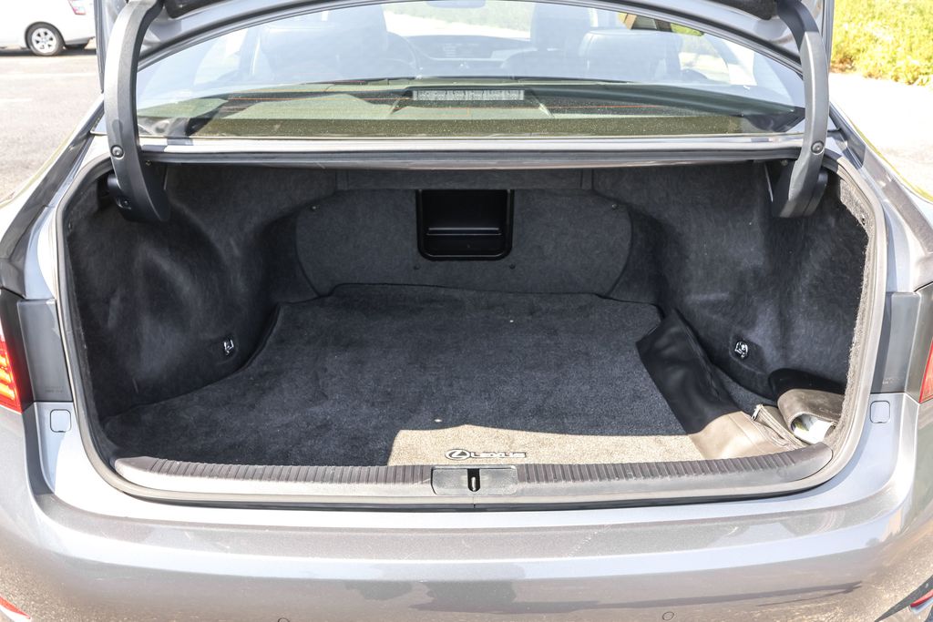2014 Lexus ES 350 photo 27
