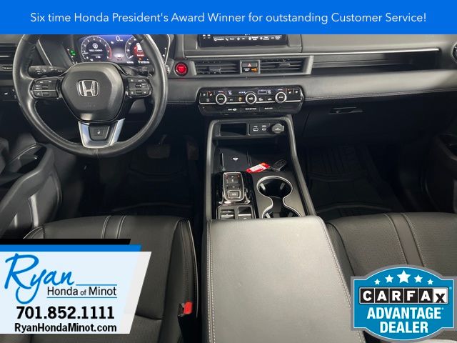 2024 Honda Pilot Elite photo 2