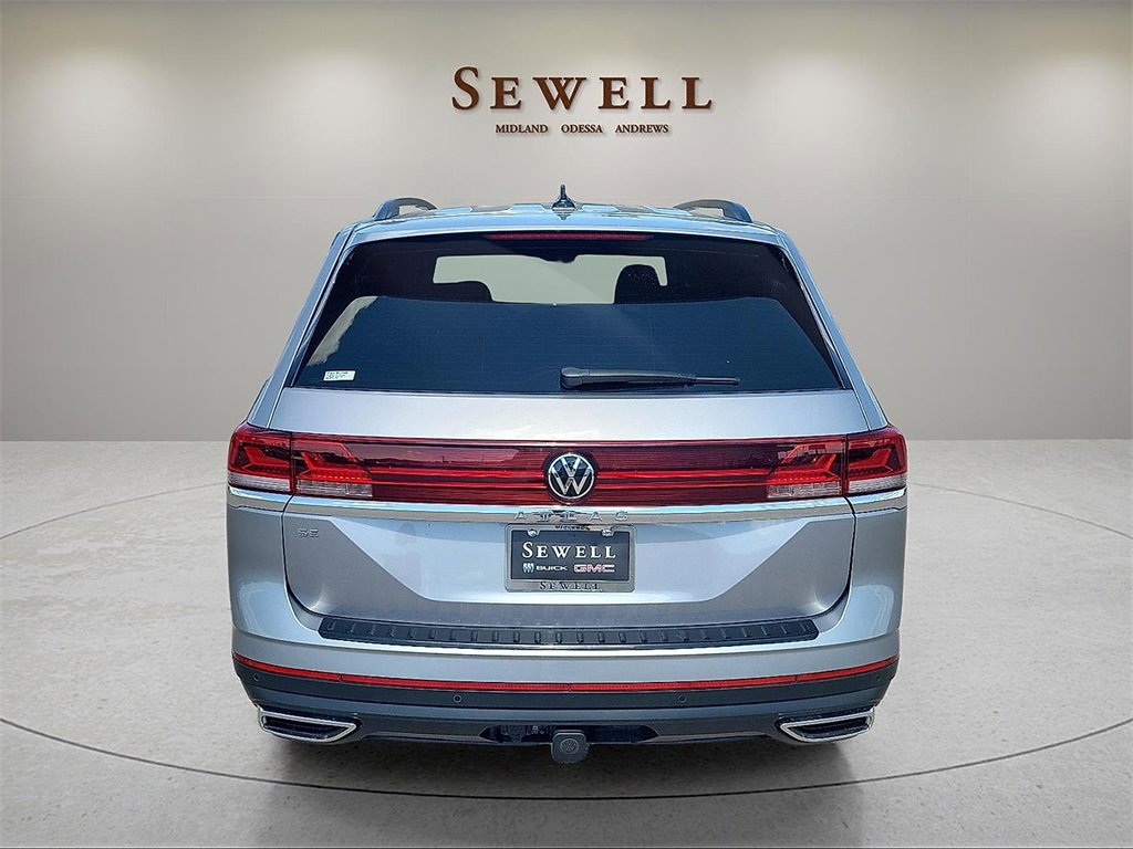 2024 Volkswagen Atlas SE Technology photo 4