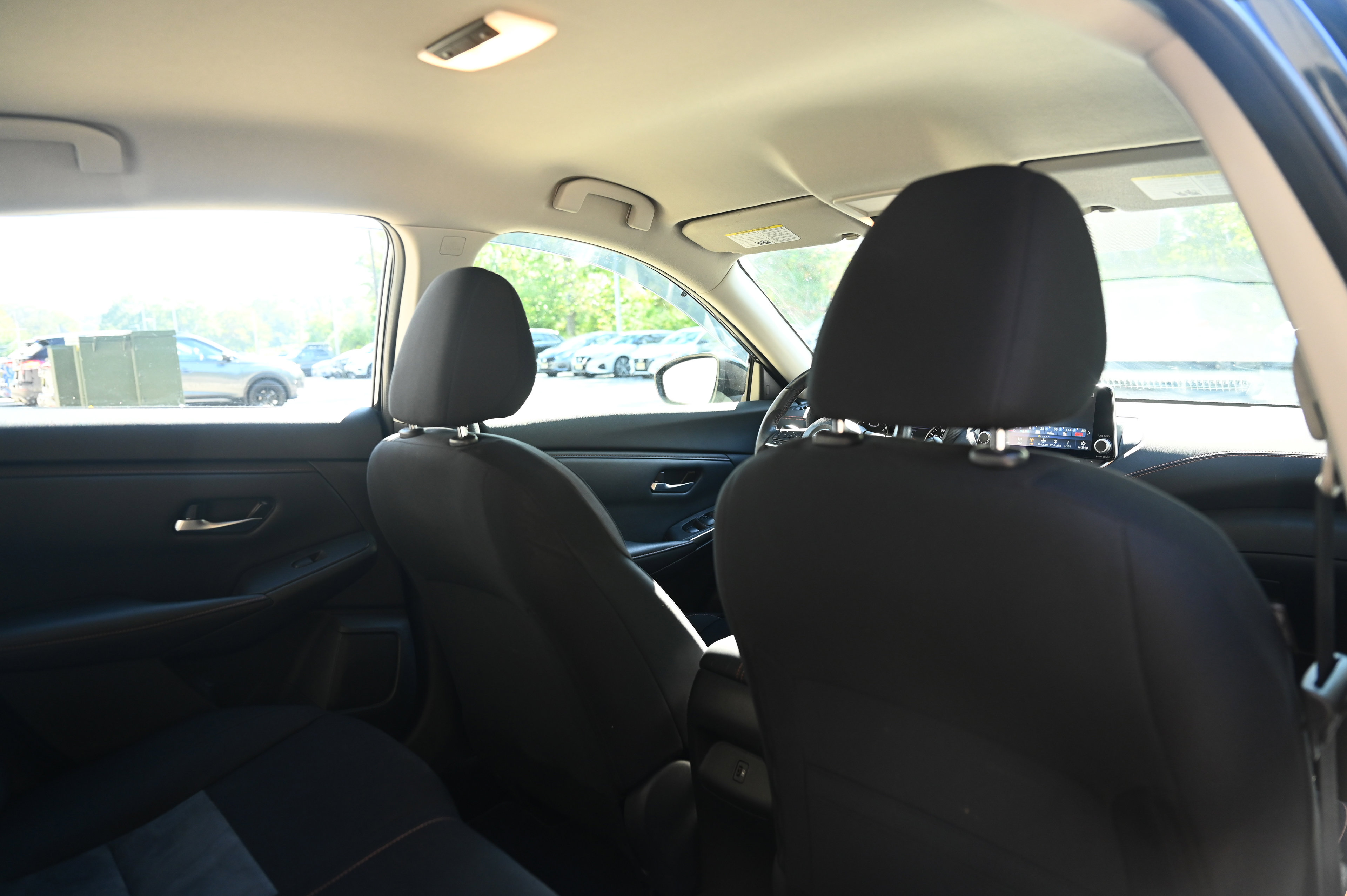 2021 Nissan Sentra SR photo 25