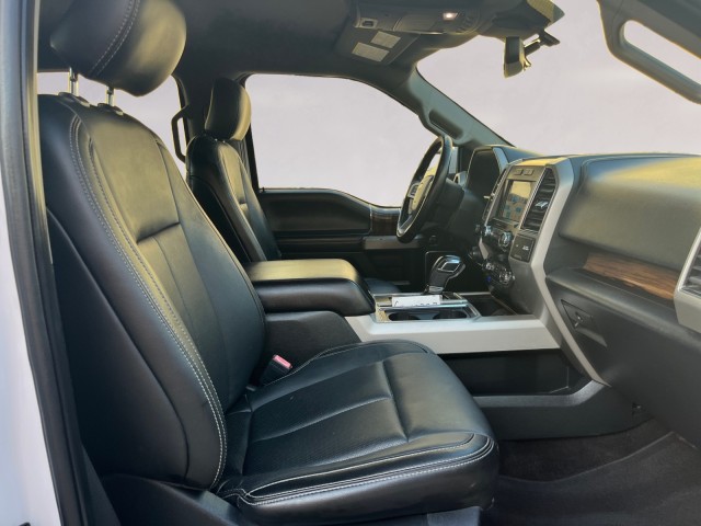 2019 Ford F-150 Lariat photo 15