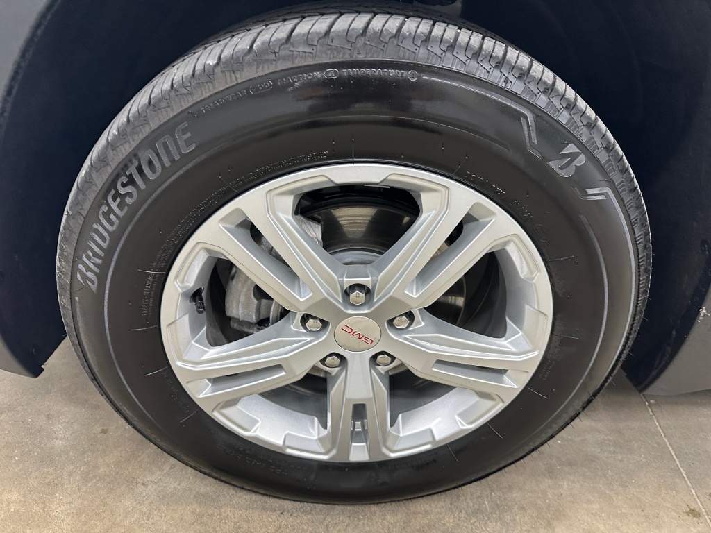 2022 Gmc Terrain SLE photo 12