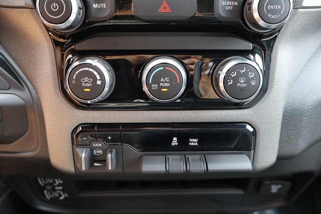 2025 Ram 2500 Tradesman photo 20