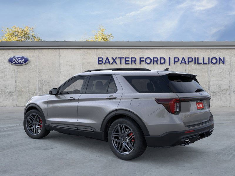 2025 Ford Explorer ST photo 17