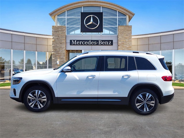 2025 Mercedes Benz GLB 250 4MATIC photo 2