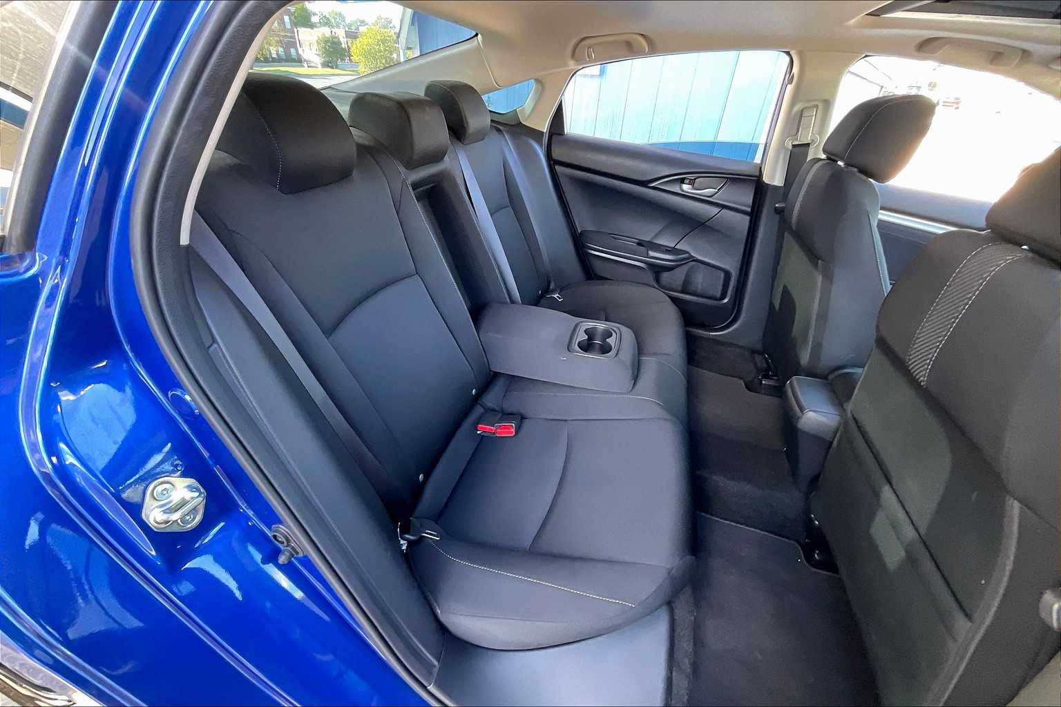 2017 Honda Civic EX-T photo 18