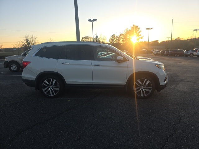 Used 2016 Honda Pilot Touring with VIN 5FNYF5H92GB033806 for sale in Tuscaloosa, AL