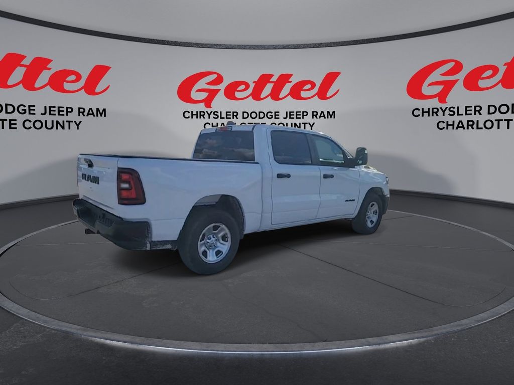 2025 Ram 1500 Tradesman photo 4