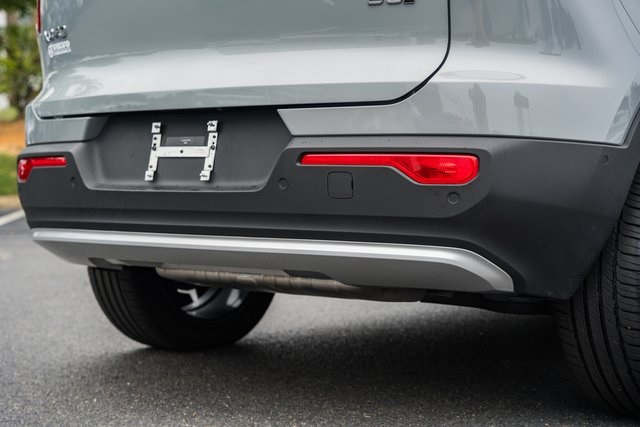 2024 Volvo XC40 Plus photo 5