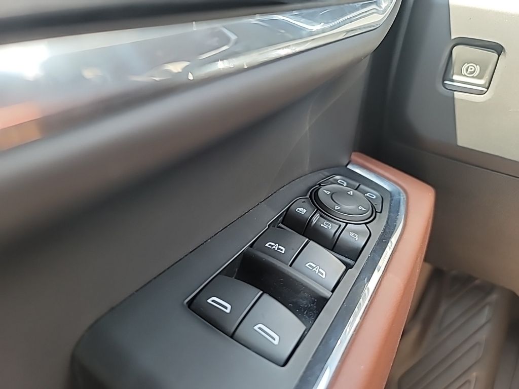 2024 Gmc Sierra 2500 HD Denali Ultimate photo 21
