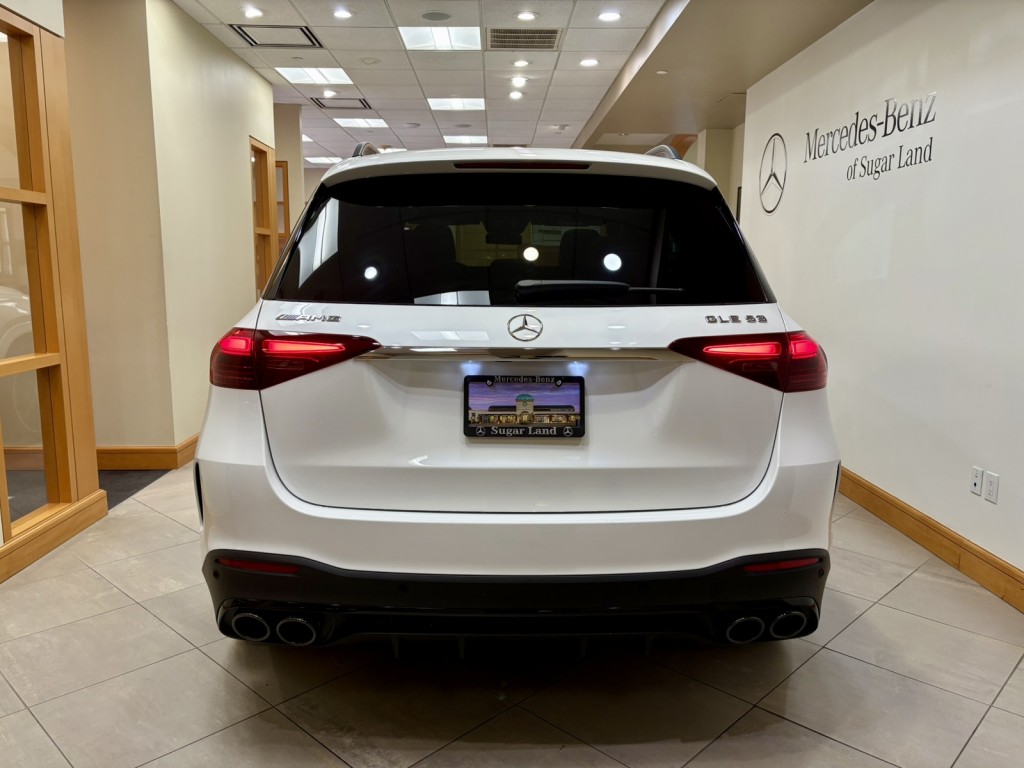 2025 Mercedes Benz GLE AMG 53 4MATIC photo 4