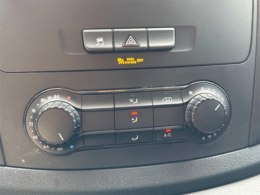 2023 Mercedes Benz Metris Cargo photo 19