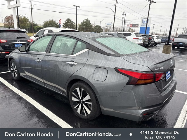 2022 Nissan Altima 2.5 SV photo 4