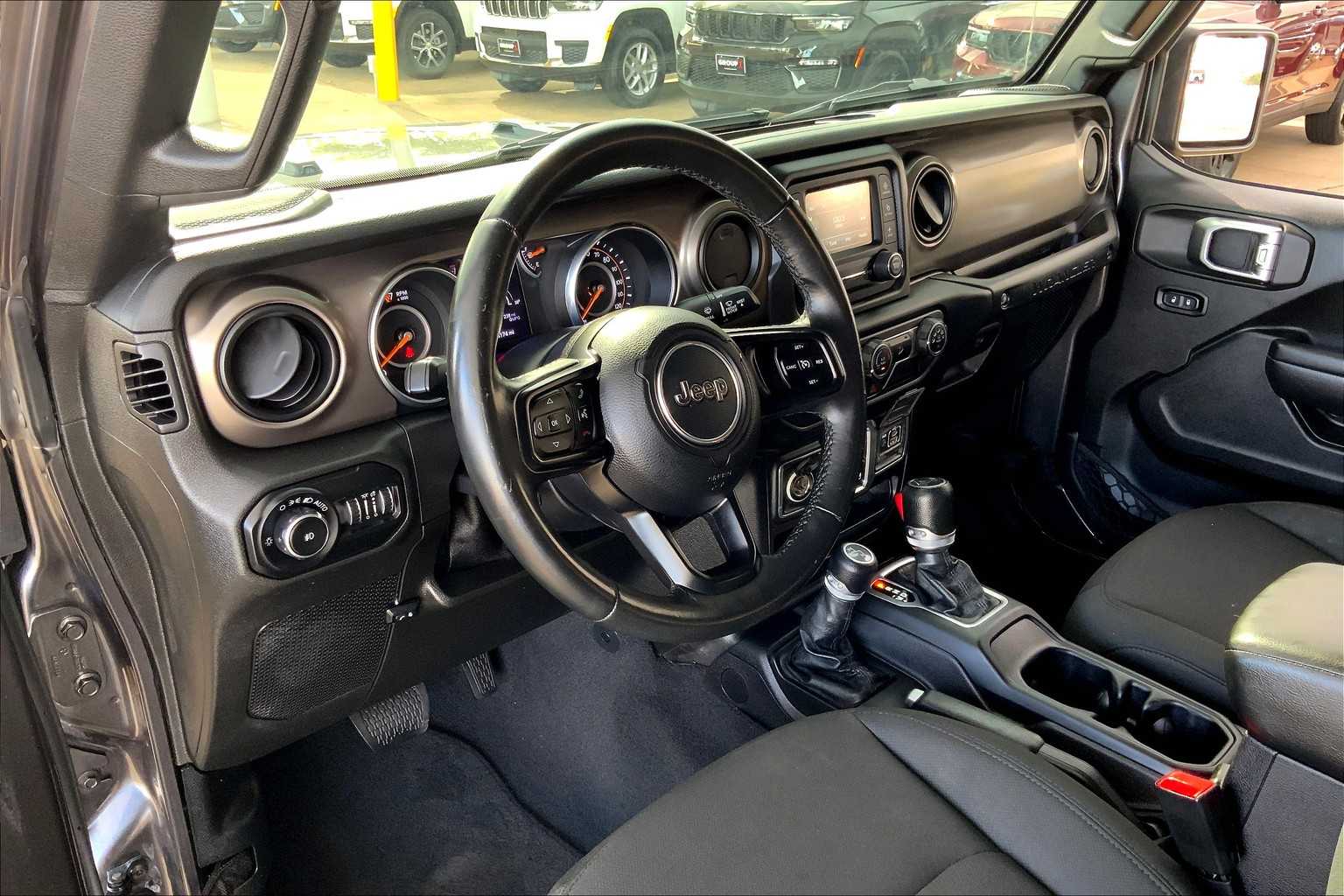 2018 Jeep Wrangler Sport S photo 15