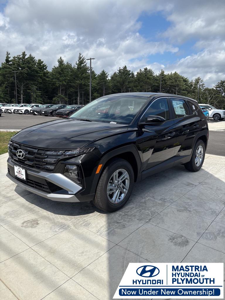 2026 Hyundai Tucson SE's photo