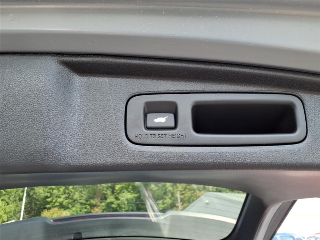 2026 Honda CR-V Hybrid Sport-L photo 6