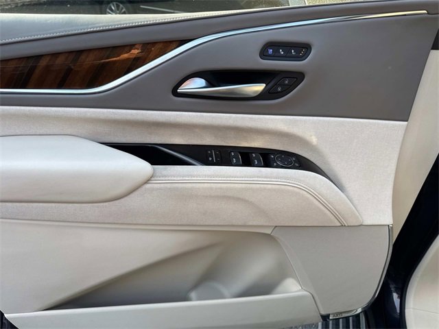 2024 Cadillac Escalade Premium Luxury Platinum photo 15
