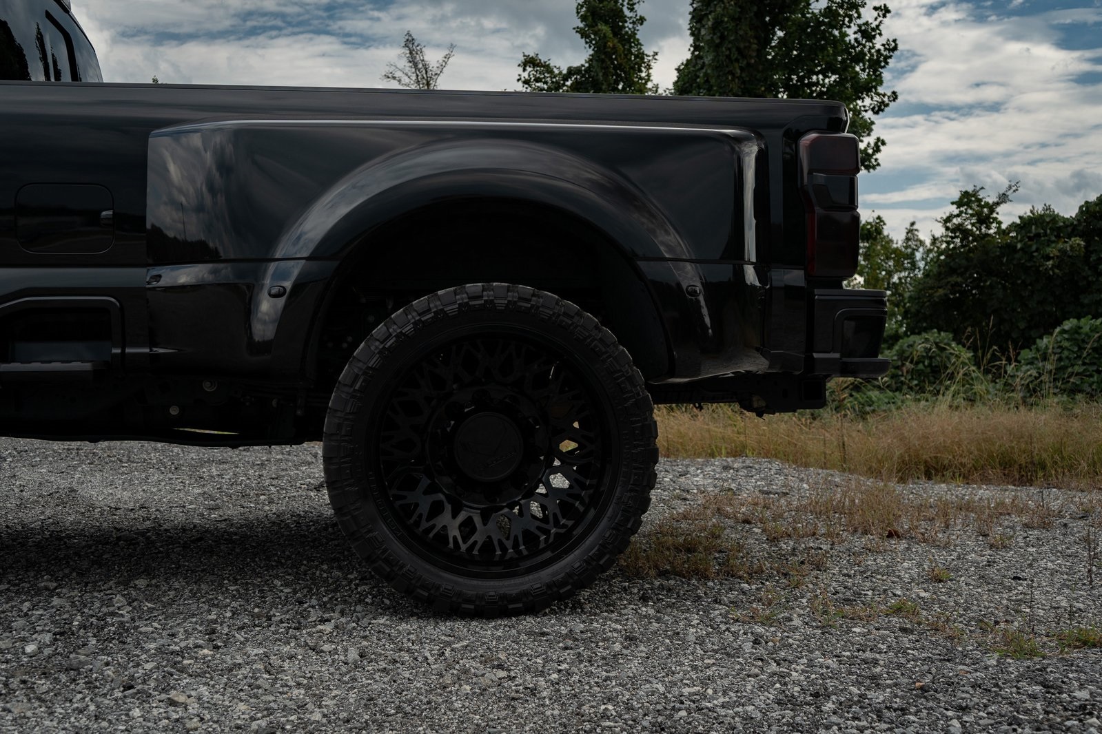 2024 Ford F-450 photo 12