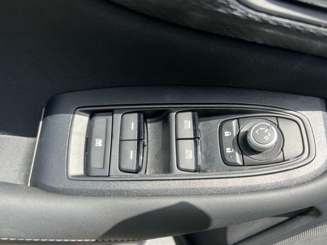 2020 Subaru Outback Premium photo 13
