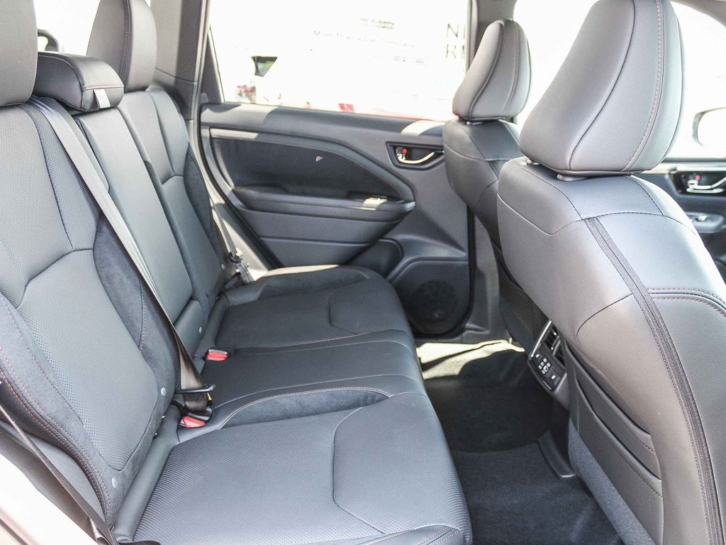 2025 Subaru Forester Touring photo 16