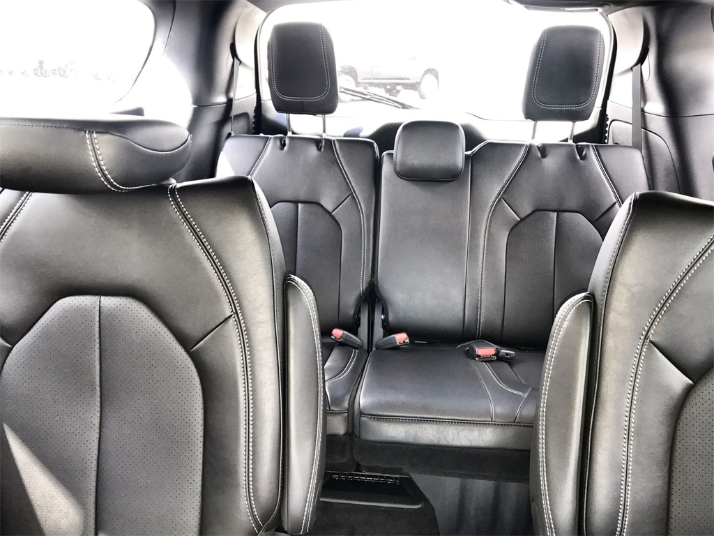 2026 Chrysler Pacifica photo 23