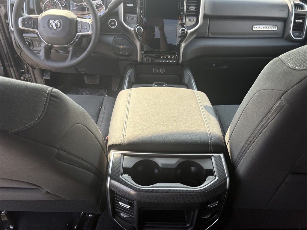 2026 Ram 2500 Big Horn photo 34