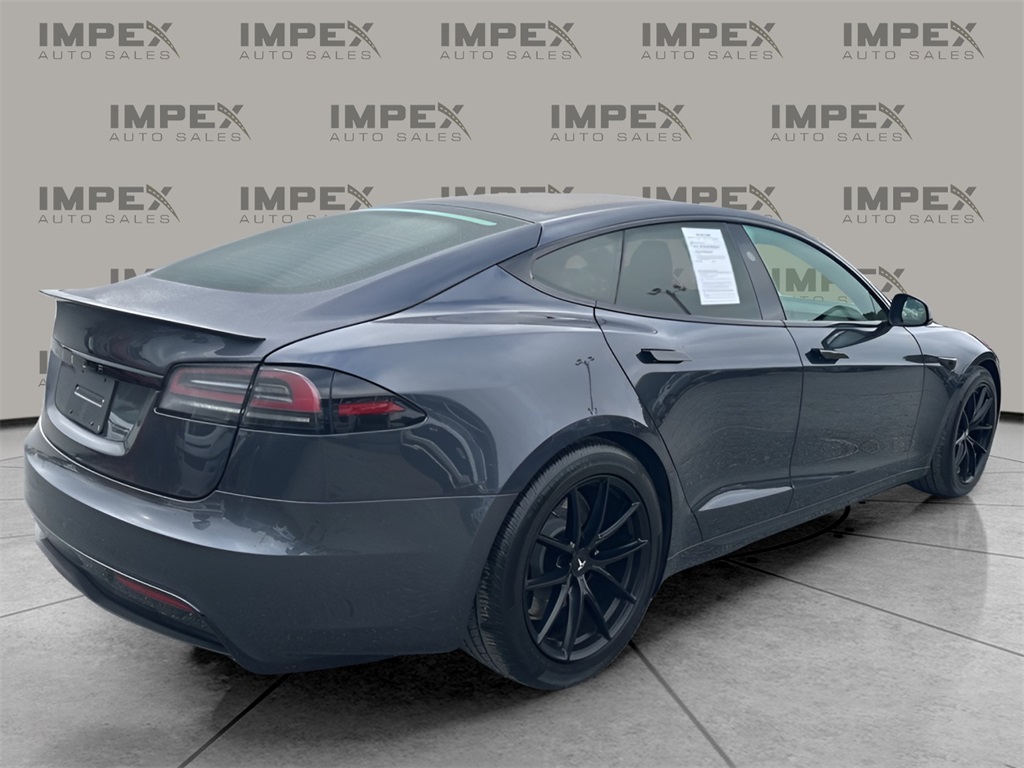 2024 Tesla Model S photo 5