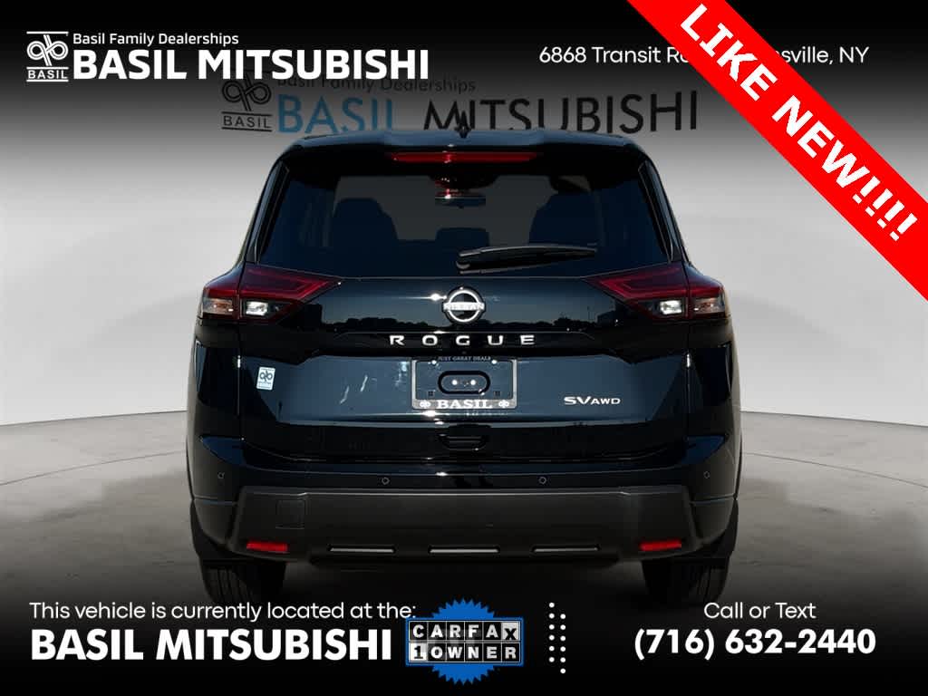2024 Nissan Rogue SV photo 4