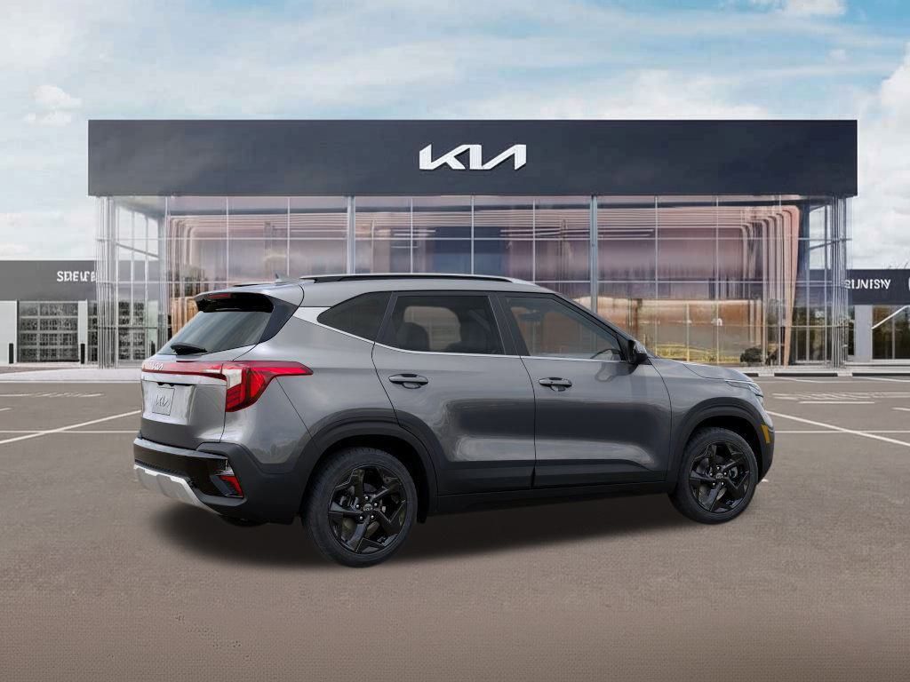 2026 Kia Seltos EX photo 4