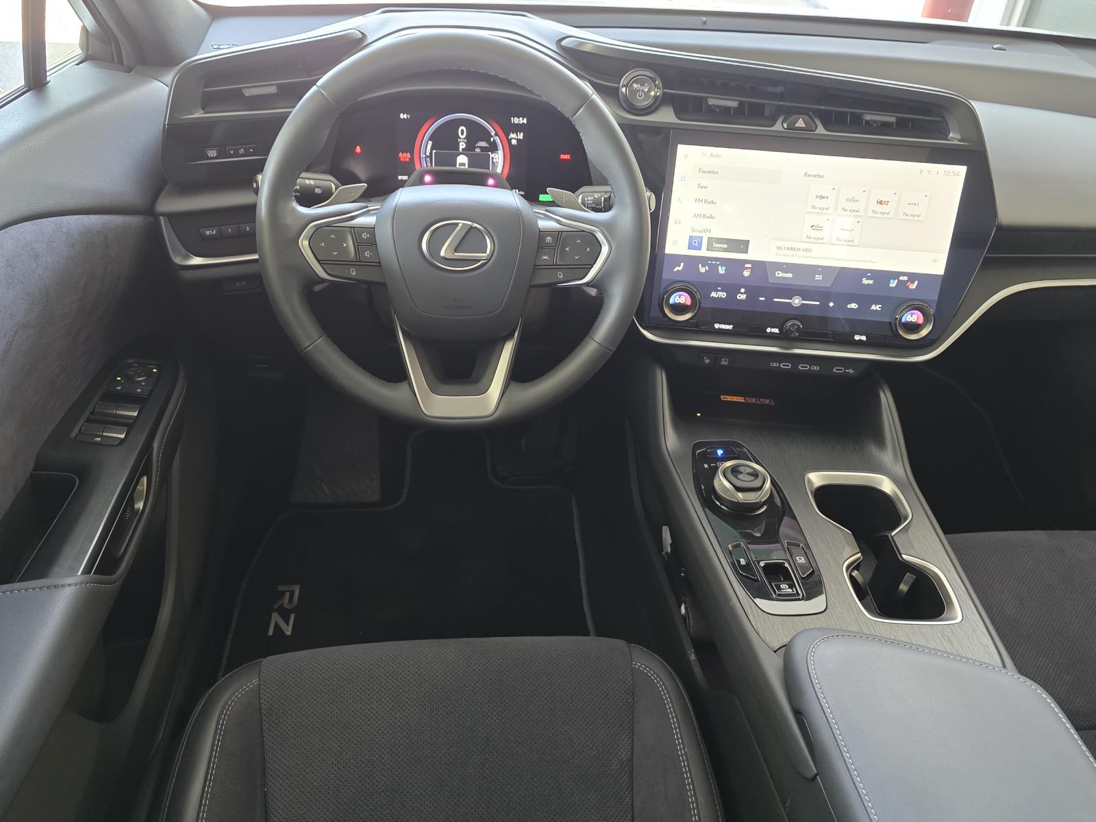 2023 Lexus RZ 450e Luxury photo 13