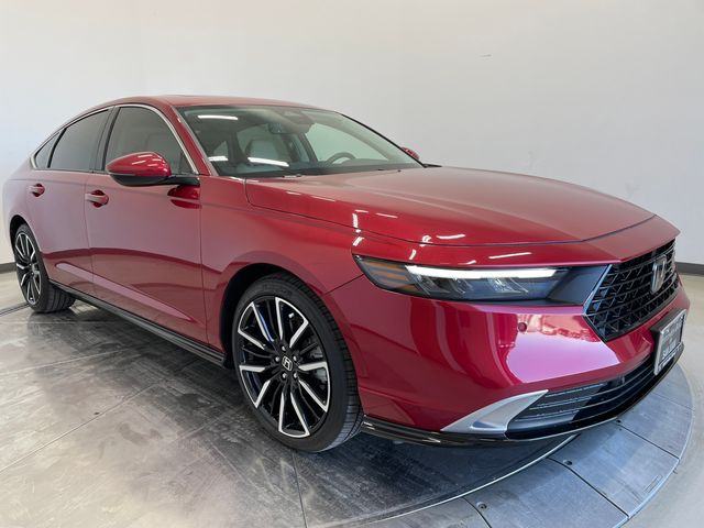 2024 Honda Accord Hybrid Touring's photo