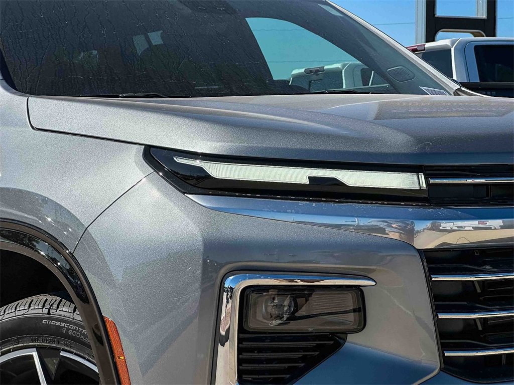 2026 Chevrolet Traverse High Country photo 3